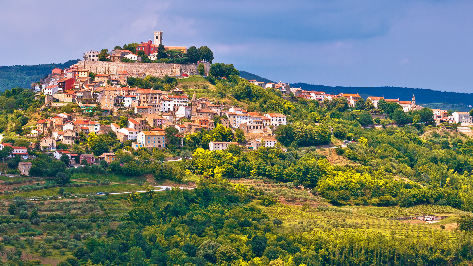 info-istria-montona-motovun-c05c9705-2880w